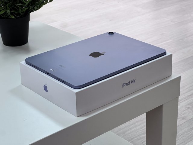 Hibátlan iPad Air 5th Generáció M1 Purple 64GB 1 Év Garanciával Számlával