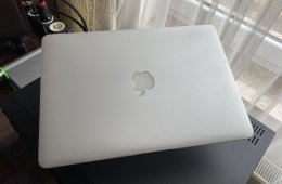 Apple MacBook Air 13