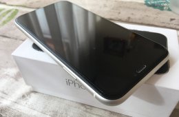 Iphone 11 független