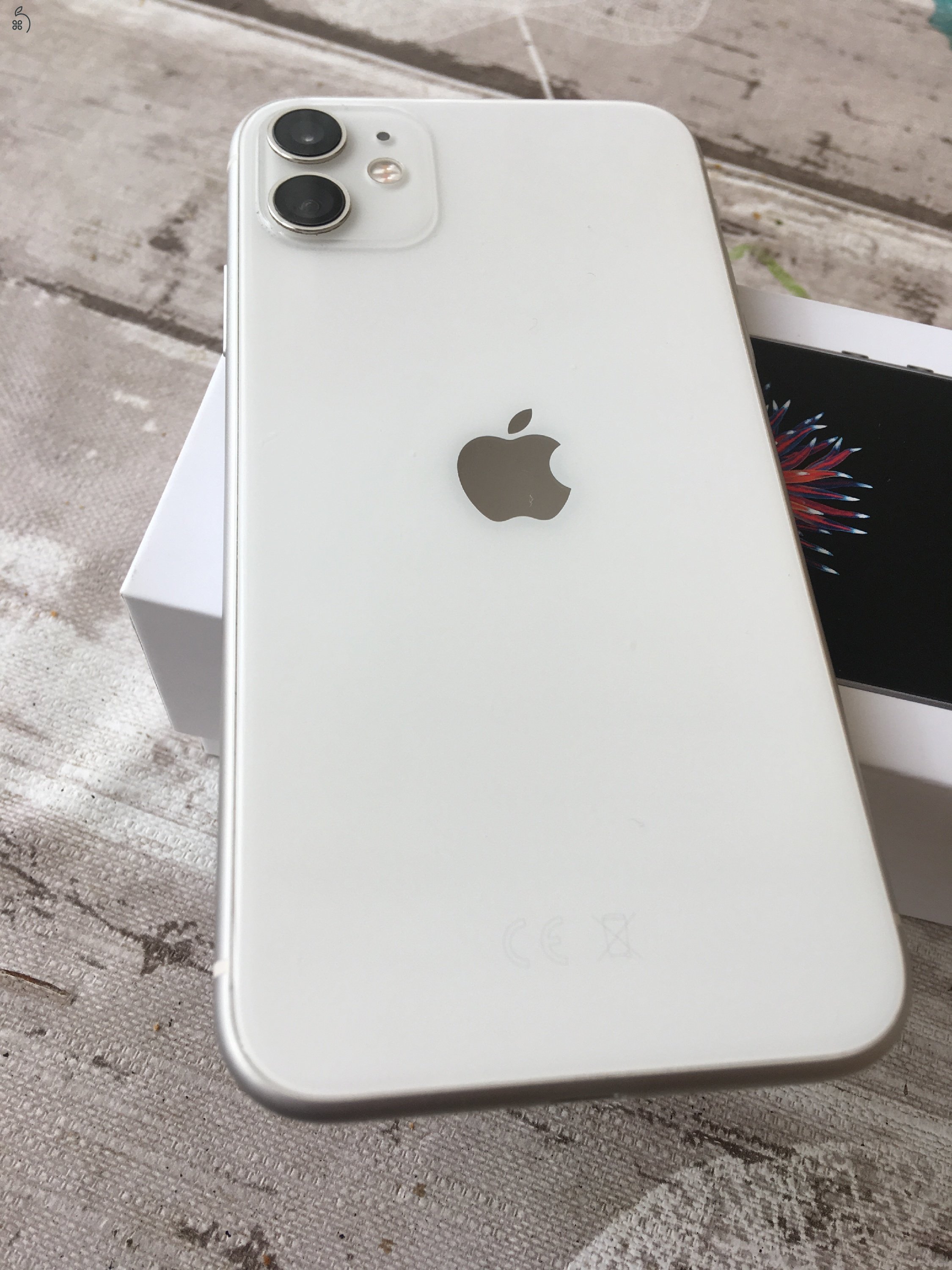 Iphone 11 független