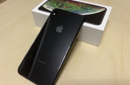 iPhone XS Max 256 GB asztroszürke