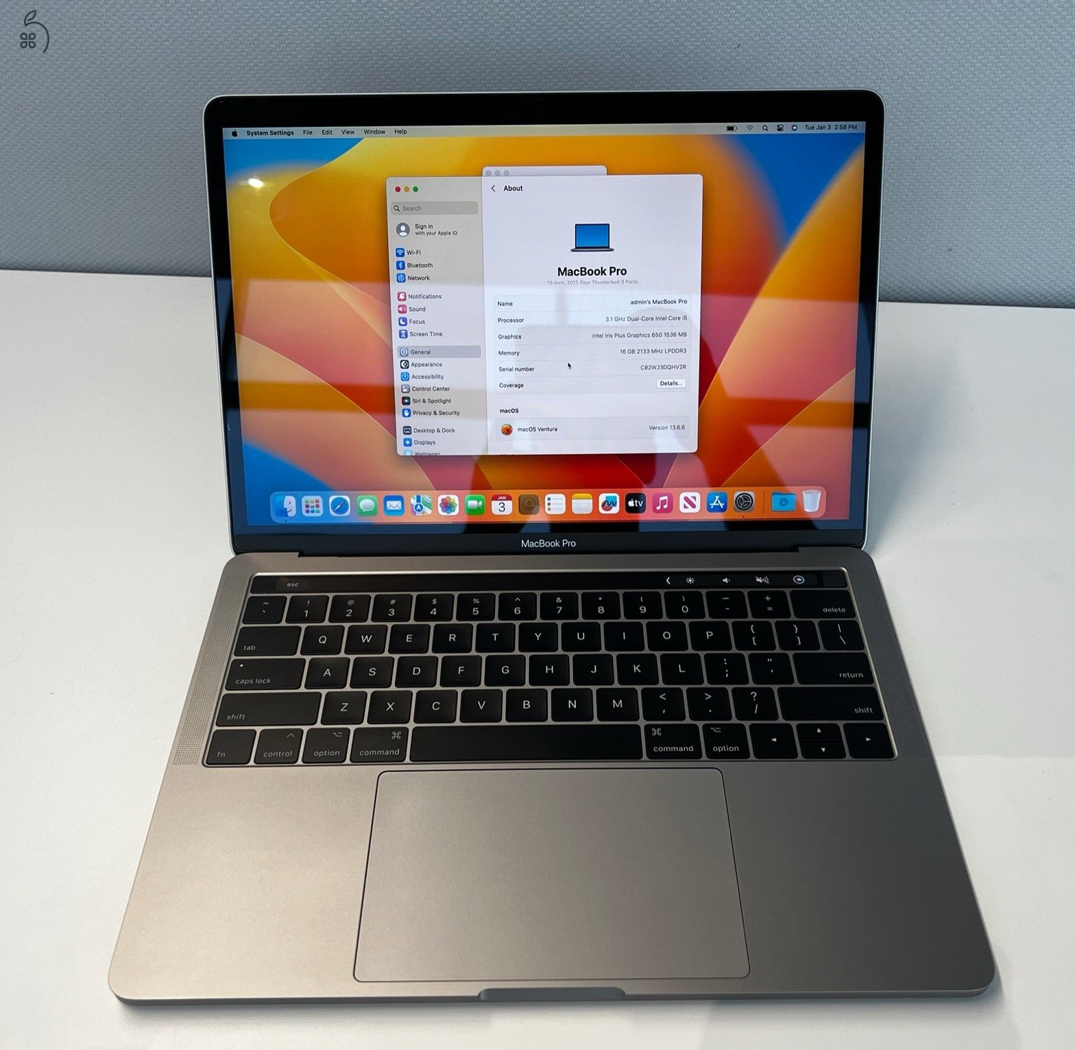 MacBook Pro 13