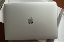 MacBook Air 13