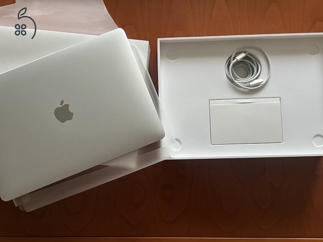 MacBook Air 13