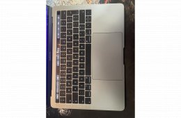 Szép állapotú Touch Bar MacBook Pro (Ajándéknak is jó)