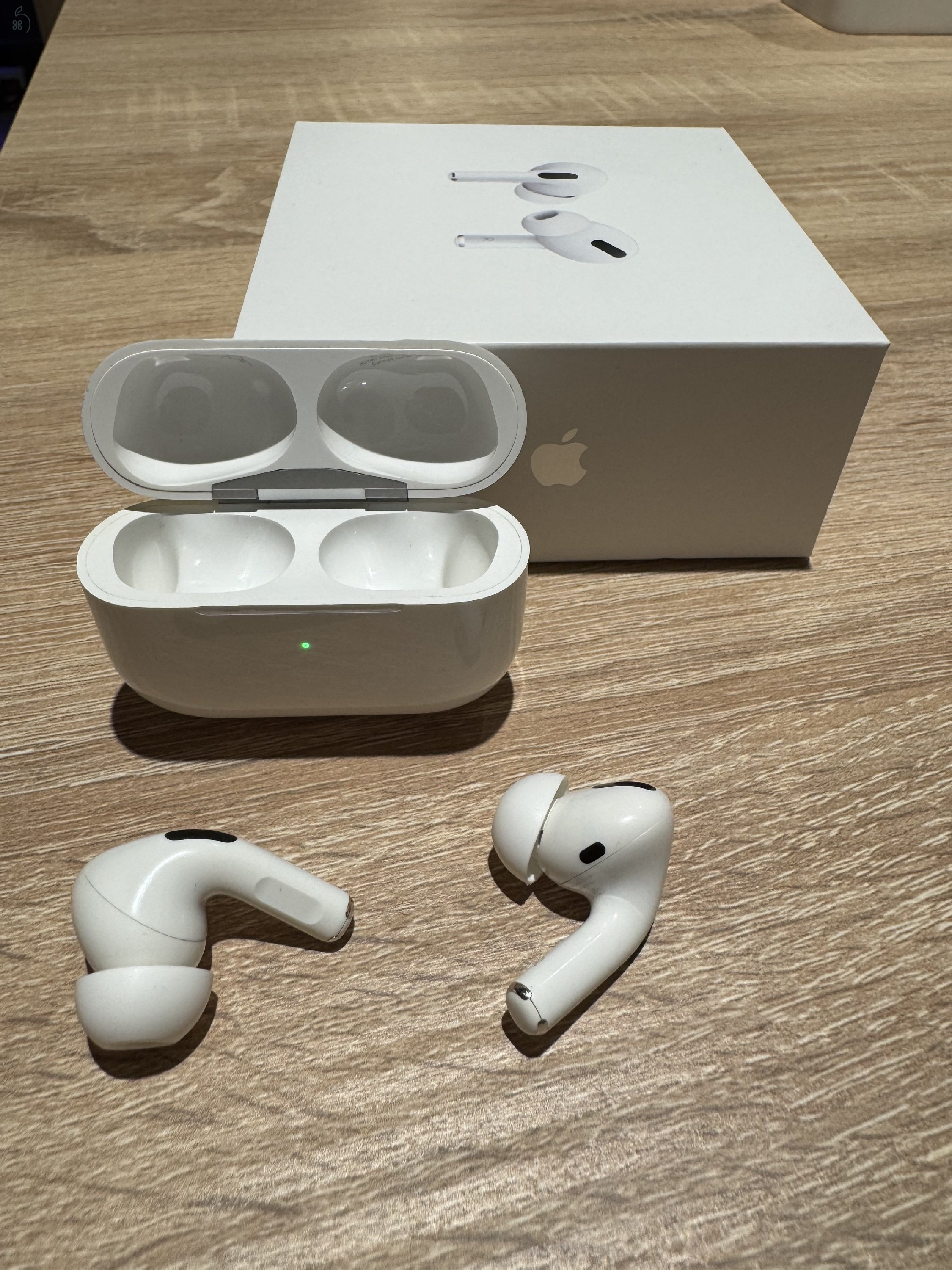 Airpods Pro gen 1 