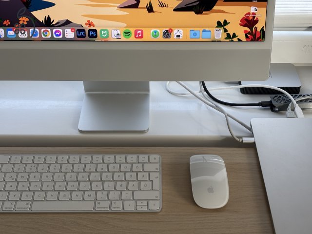 iMac 24