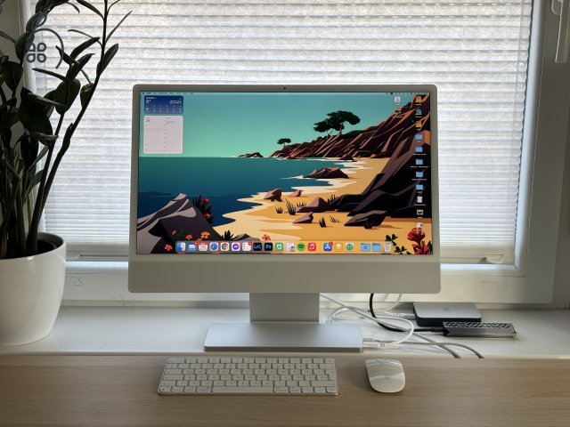 iMac 24