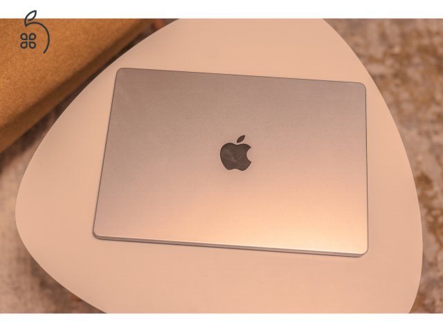 MacBook Pro 14