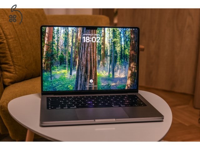 MacBook Pro 14