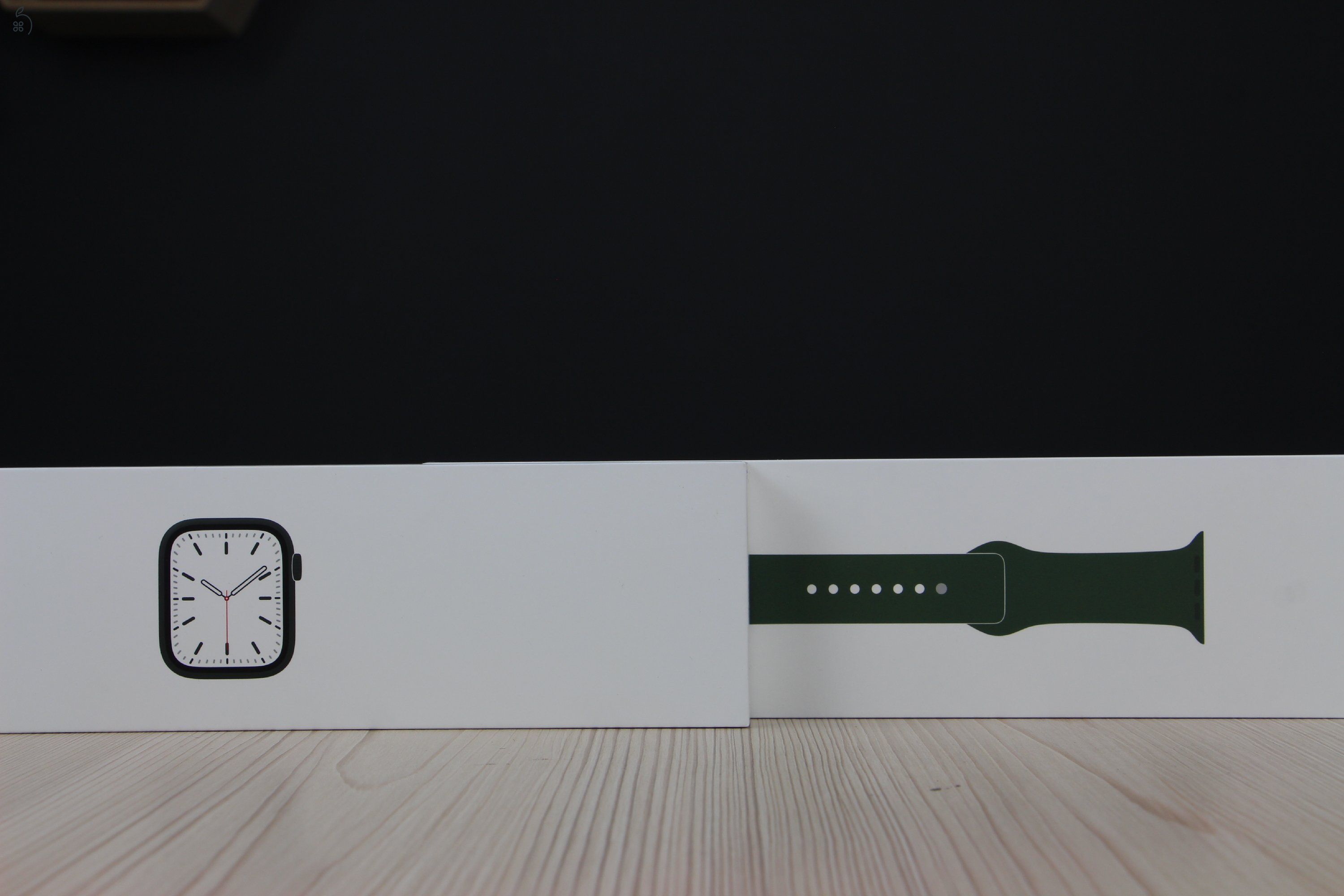 Apple Watch S7 45mm Green Alu Case GPS B US-5746