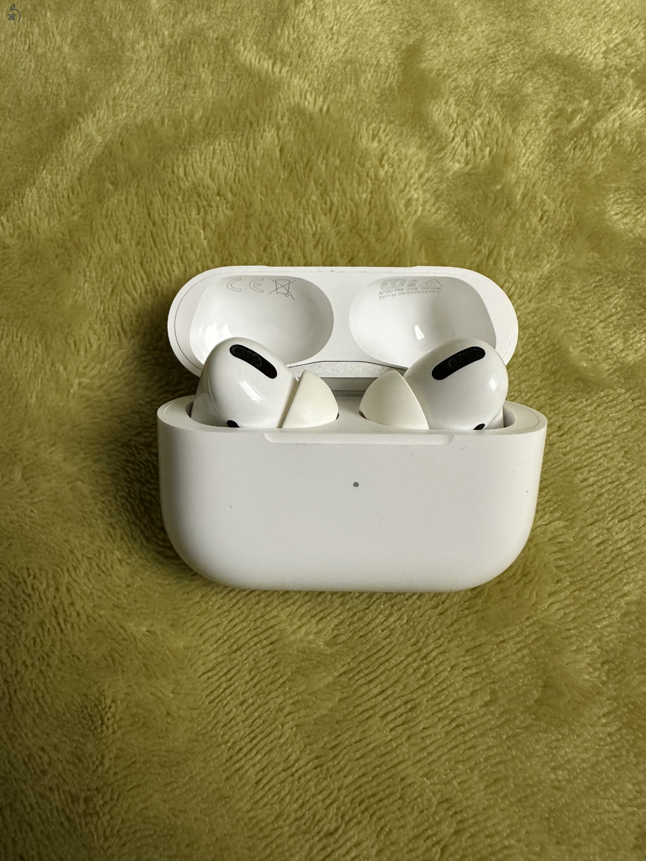 Airpods pro (gen 1)