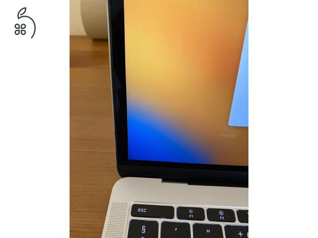 Megkímélt MacBook Pro 13