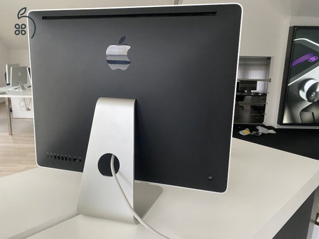 iMac (24