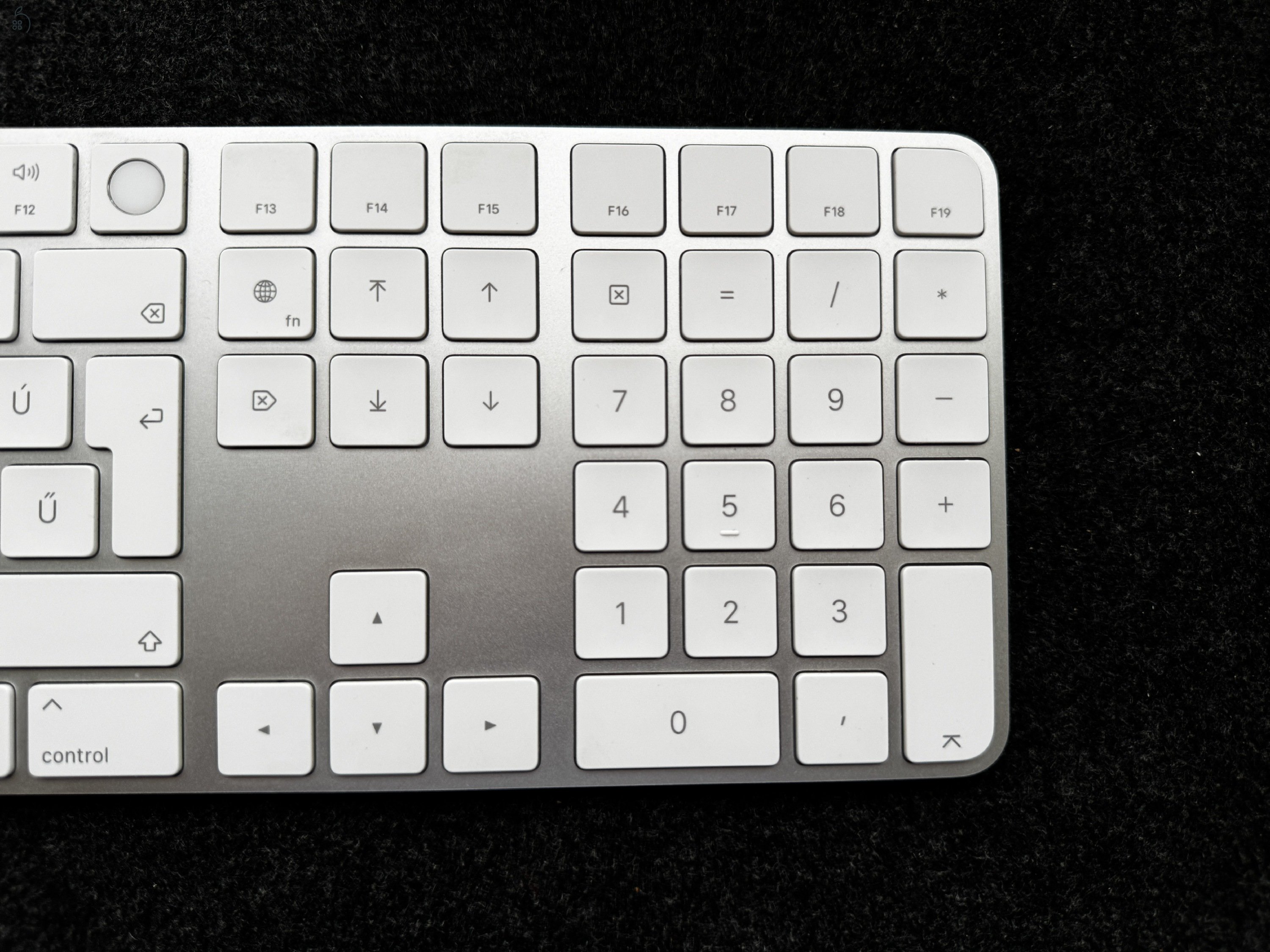 Apple Magic Keyboard with Touch ID and Numeric Keypad 