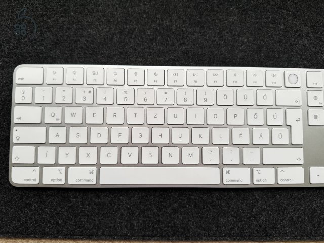 Apple Magic Keyboard with Touch ID and Numeric Keypad 