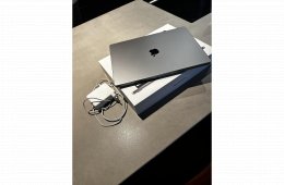 MacBook Pro 16