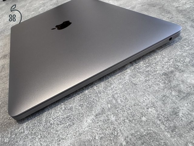 Apple Macbook Pro 13