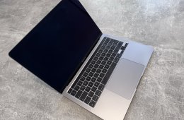 Apple Macbook Pro 13