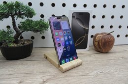 Apple iPhone 16 Pro Max - Natural Titanium - Használt, újszerű