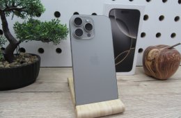 Apple iPhone 16 Pro Max - Natural Titanium - Használt, újszerű