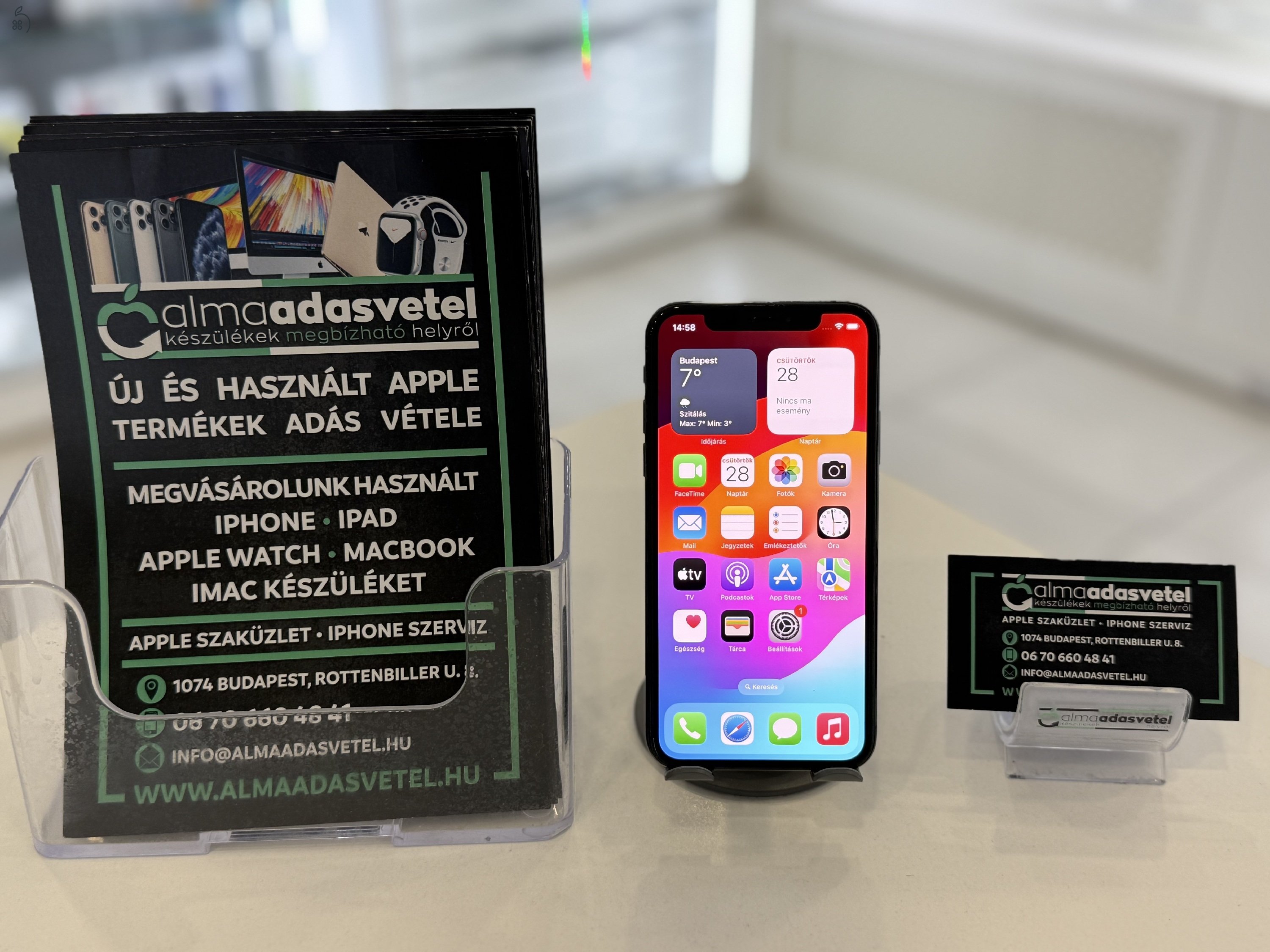 iPhone XS 64GB Független Használt/1-3 hónap gar./Új Akku 100%/p3880