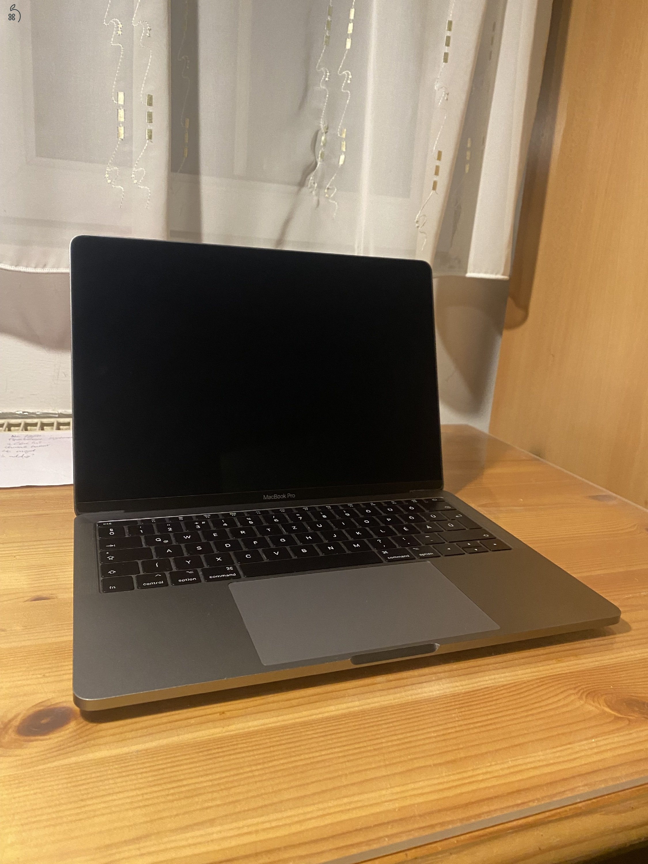 Macbook Pro 13” (2017) 