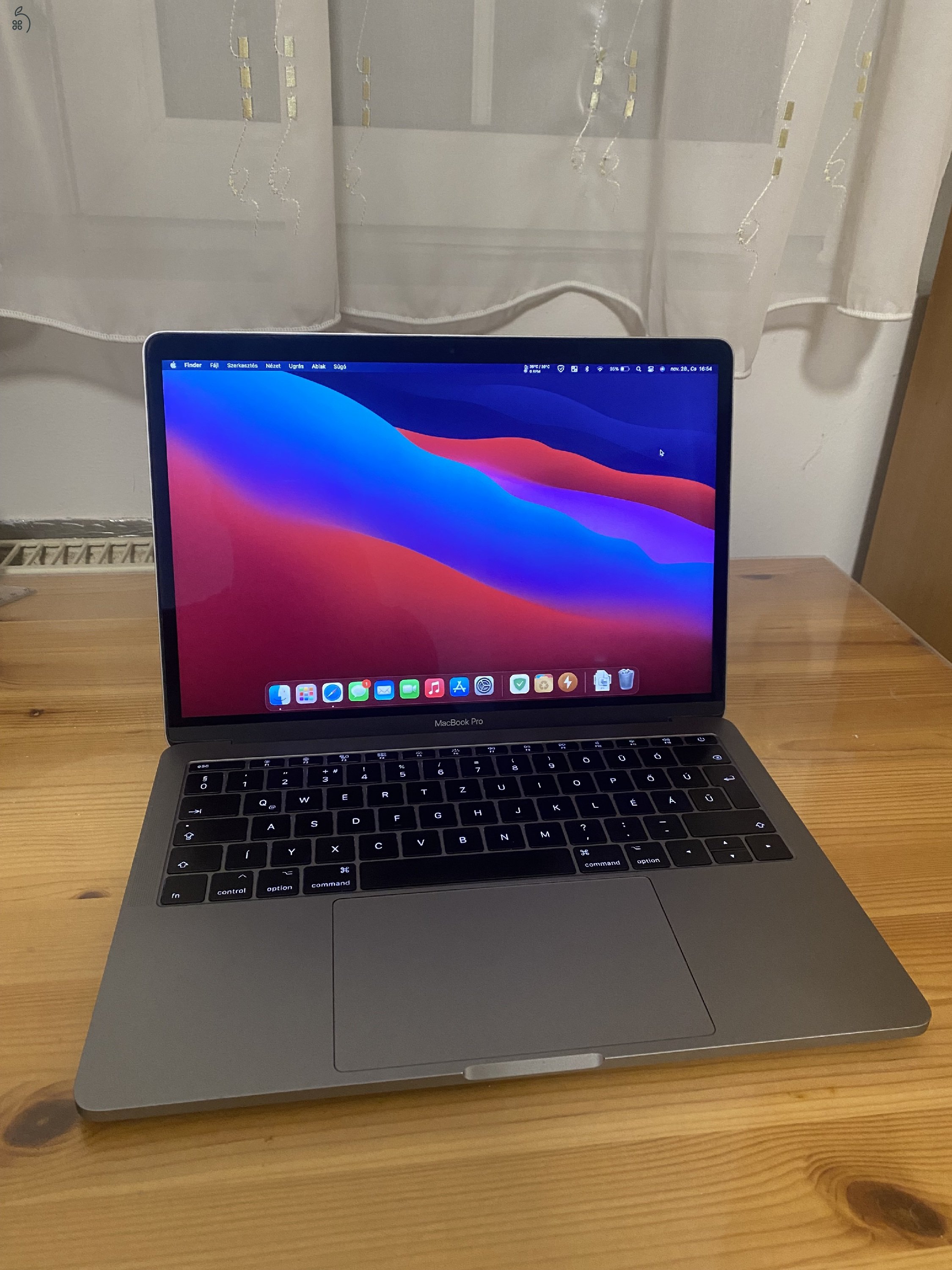 Macbook Pro 13” (2017) 