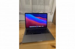 Macbook Pro 13” (2017) 