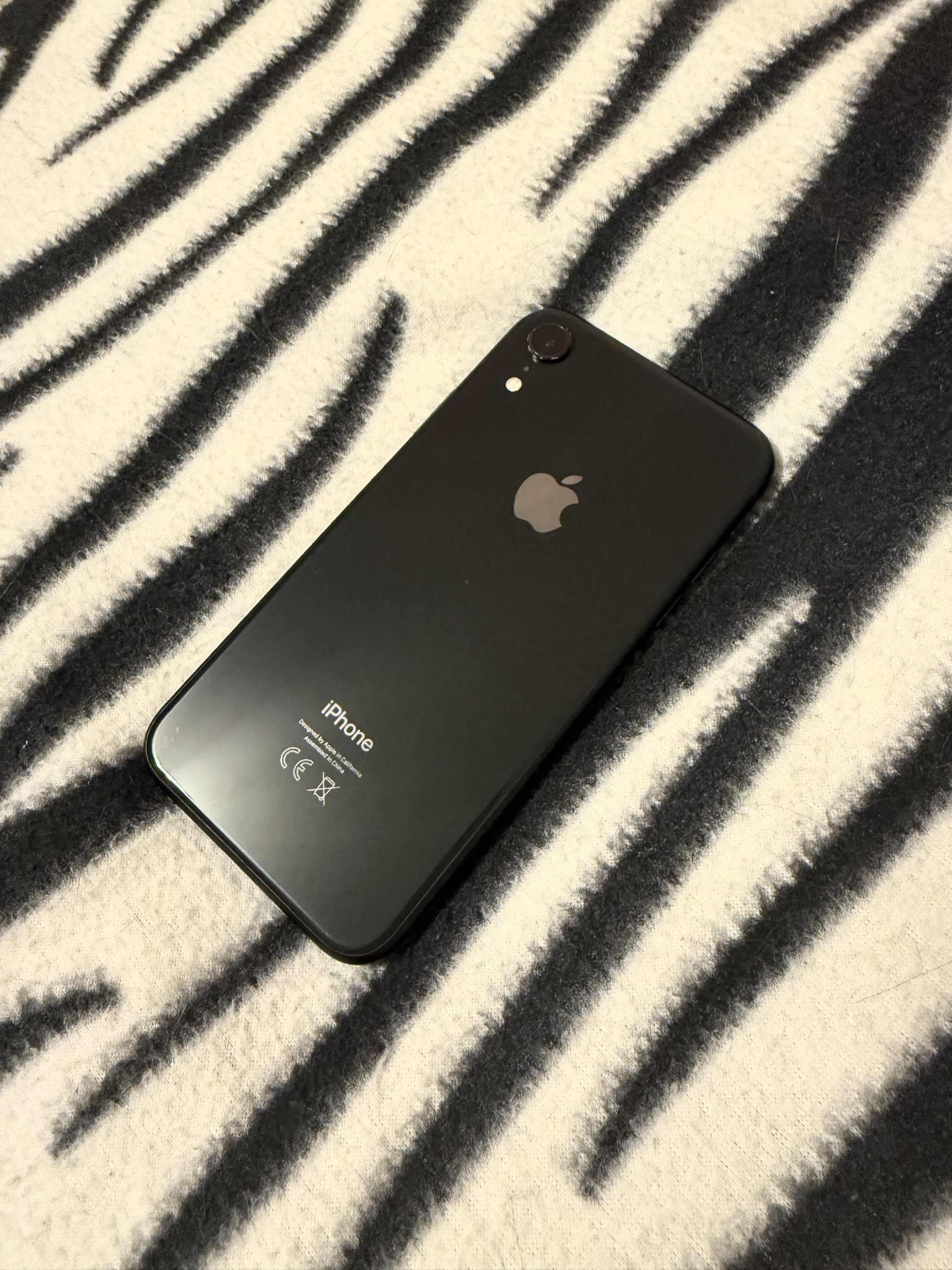 iPhone XR 128GB 