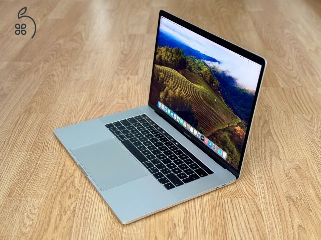 MacBook Pro 15” 2018 (Retina, Touch Bar)