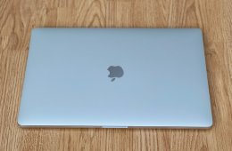 MacBook Pro 15” 2018 (Retina, Touch Bar)