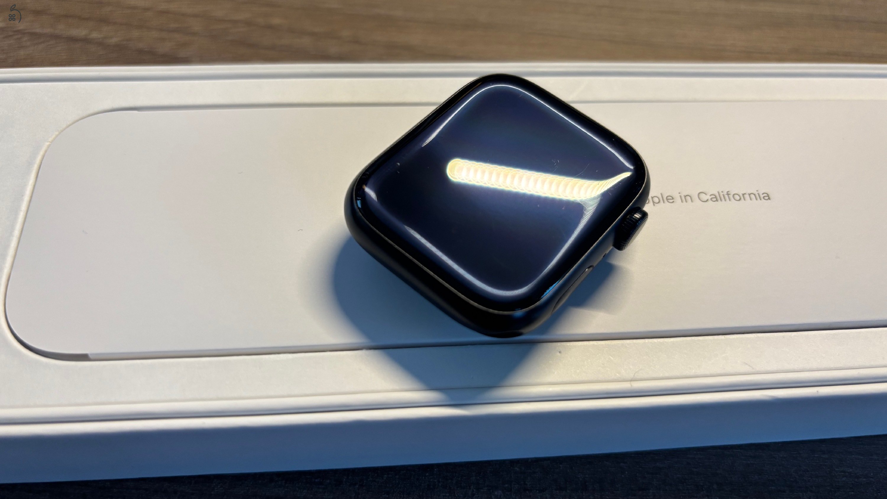 Apple Watch Series 7 steel szíjjal 45mm