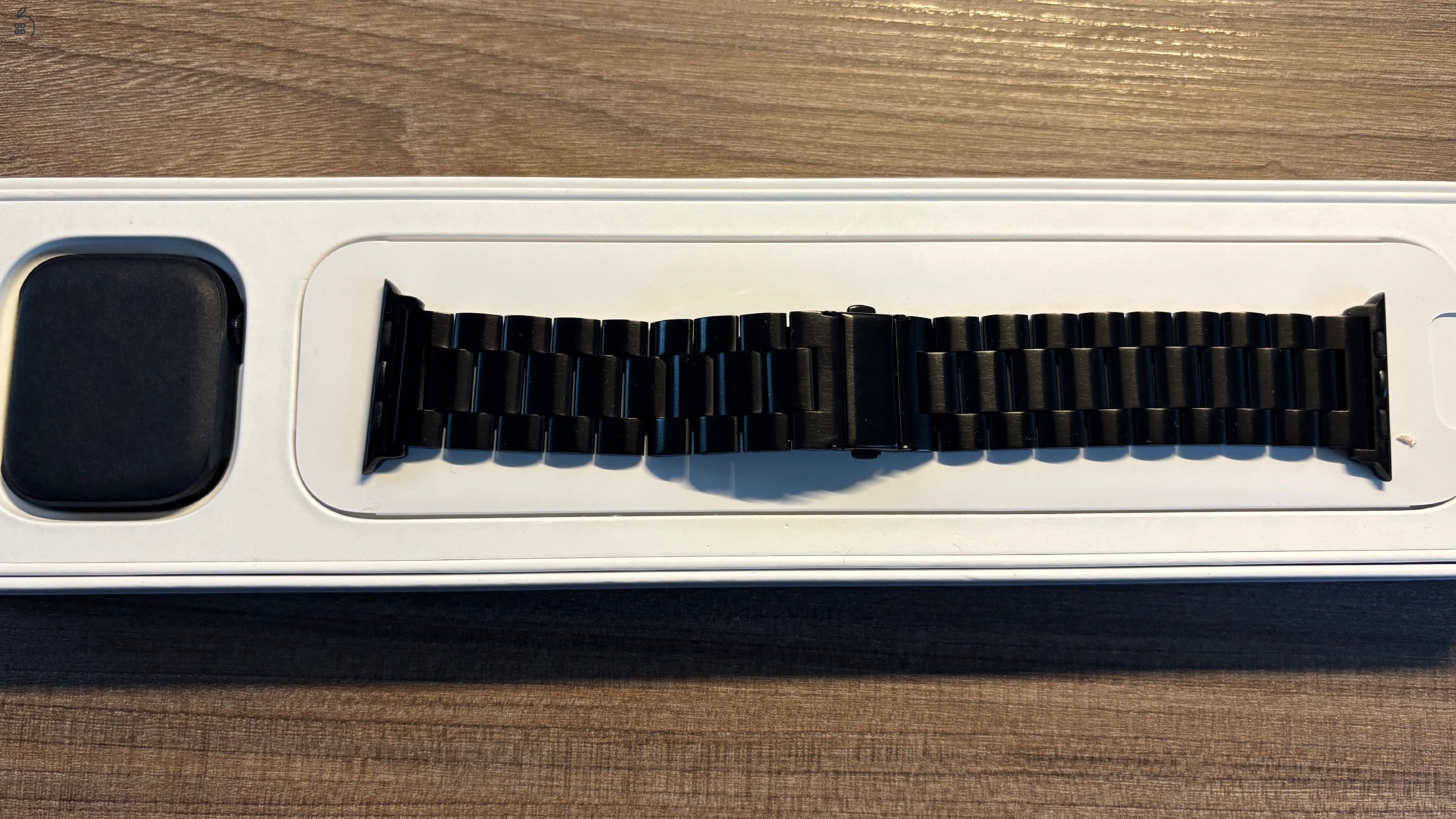 Apple Watch Series 7 steel szíjjal 45mm