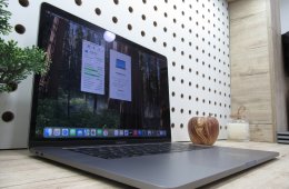 Apple Retina Macbook Pro 15 - 2019 - Használt, szép állapot