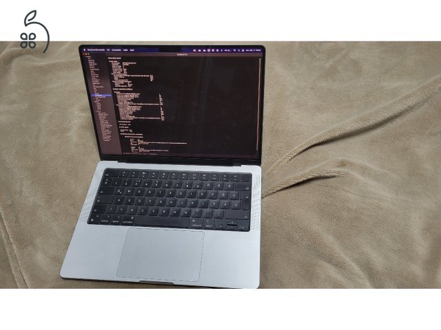 MacBook Pro 14