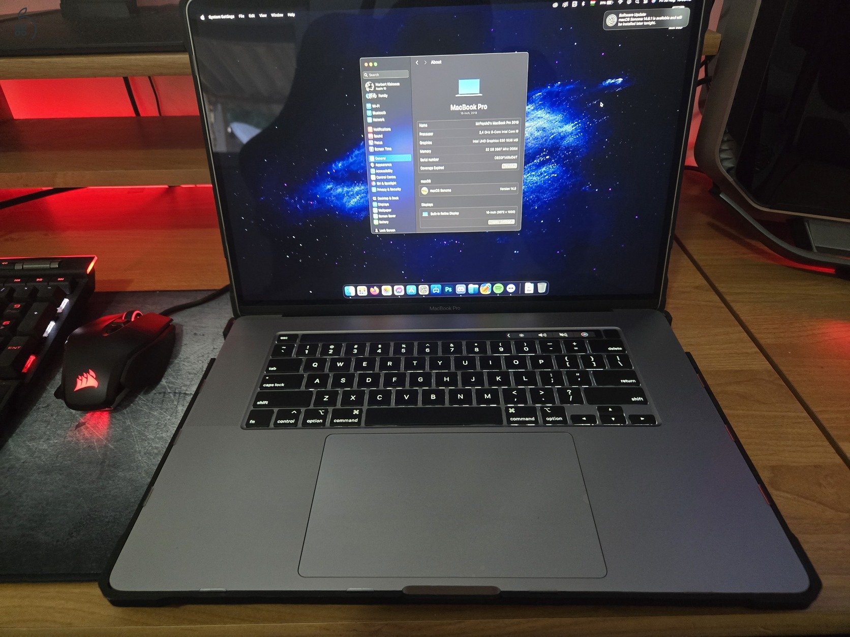 Macbook Pro 2019 CTO i9/32GB Ram/1TB SSD/8GB 5600M Radeon