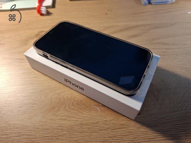 iPhone 12 64GB/Fekete - Jó állapotú