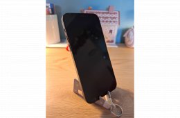 iPhone 12 64GB/Fekete - Jó állapotú