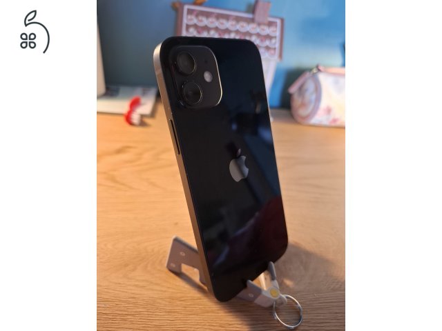 iPhone 12 64GB/Fekete - Jó állapotú