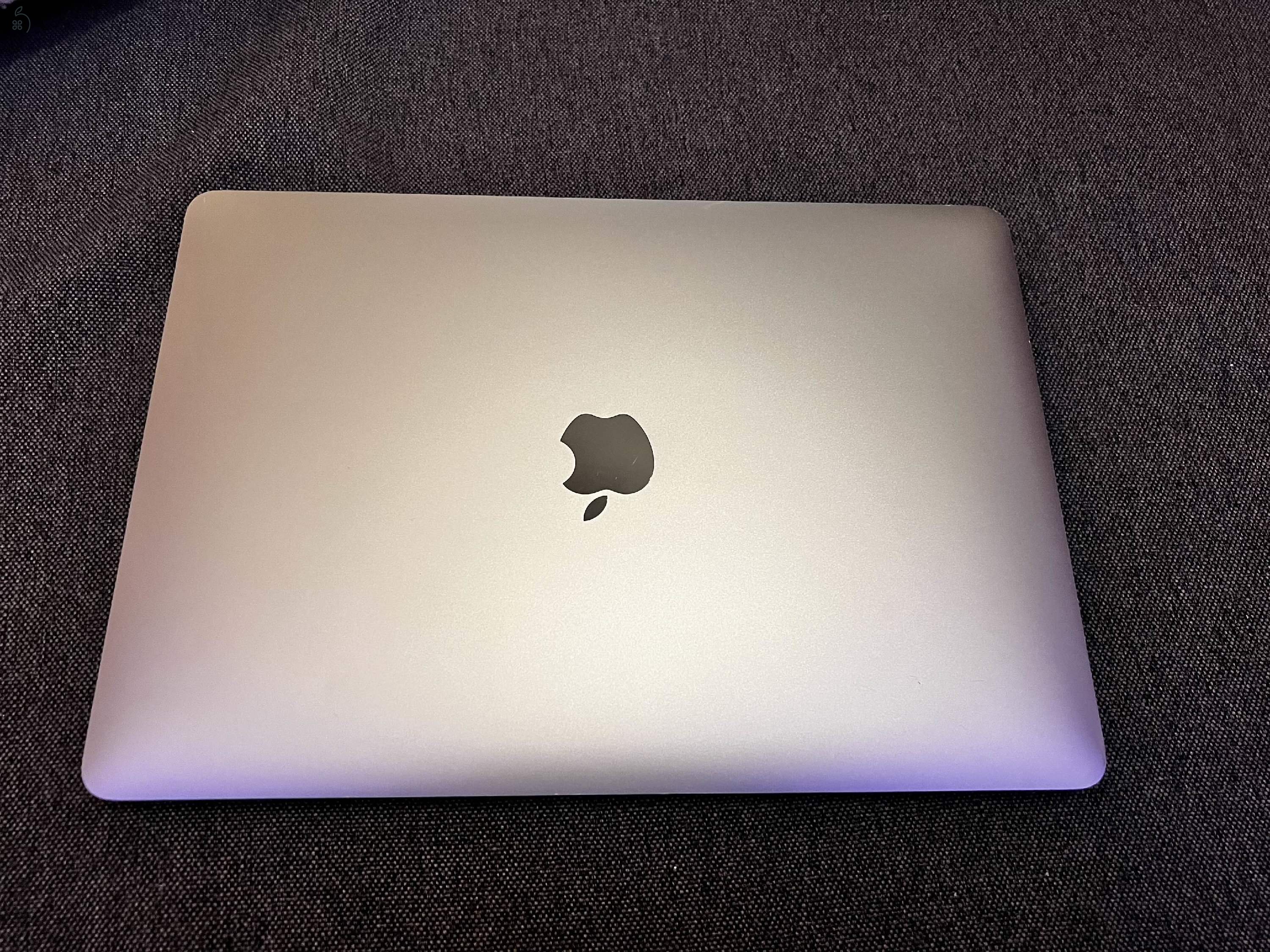 Eladó 2019 retina macbook air 13