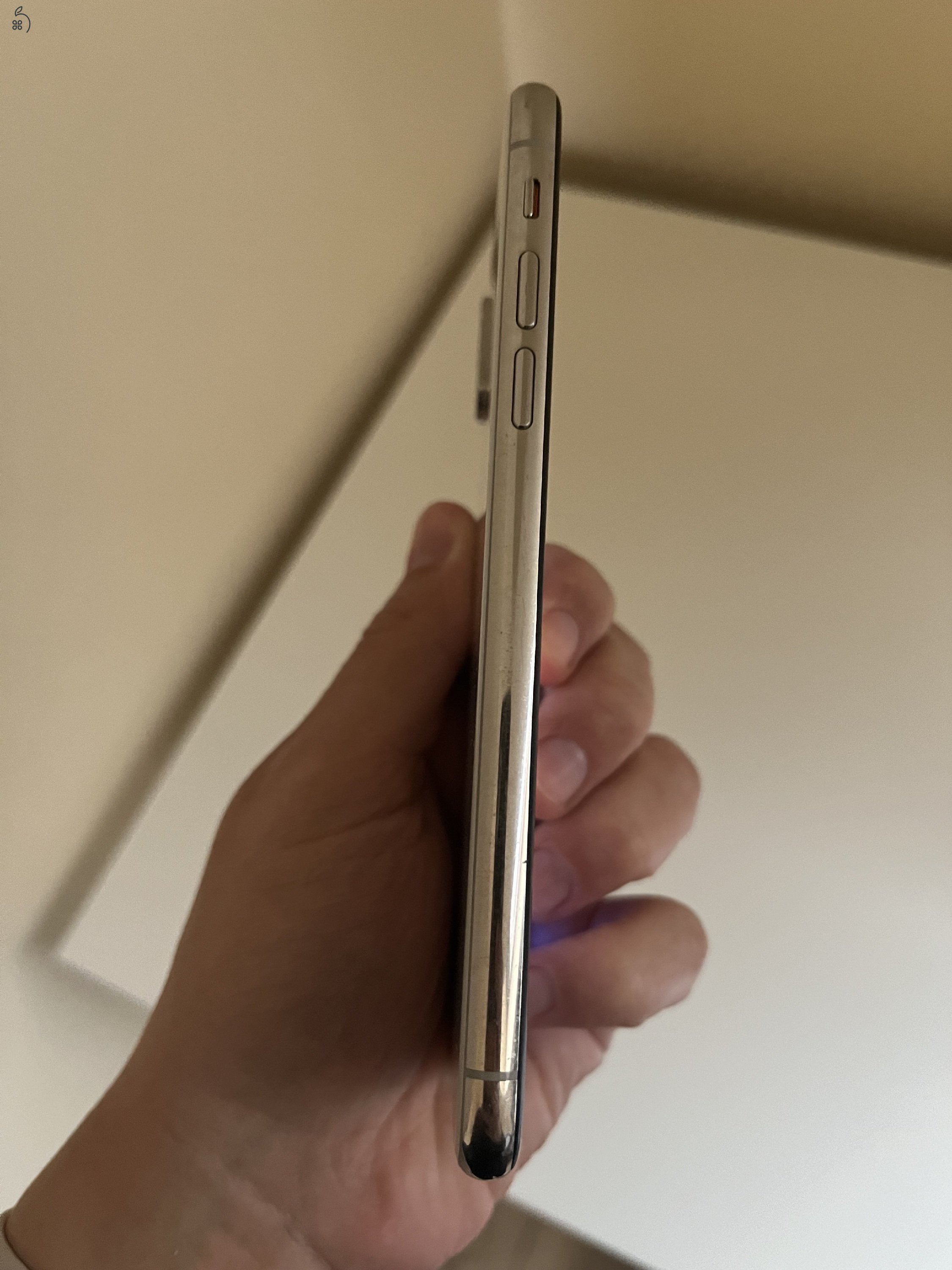 Iphone  X 64 GB Silver független