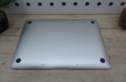  Apple Retina Macbook Air 13 - 2020 - Használt, megkímélt 