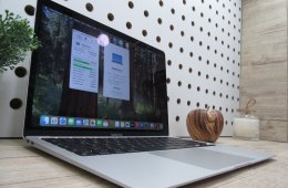  Apple Retina Macbook Air 13 - 2020 - Használt, szép állapot 