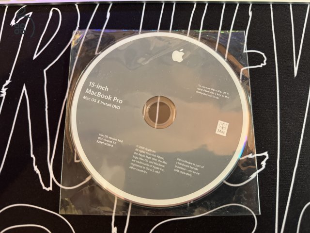 MacBook Pro Mac OS X 10.6 Install DVD - 2Z691-6530-A