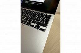 MacBook Air M2 13”, 8 GB RAM, 256 GB SSD eladó