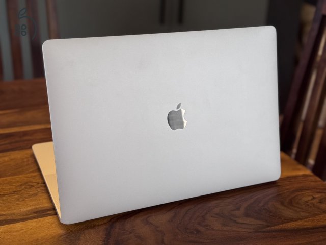 CTO bestia, Macbook Pro 16, HUN, 2019, i9, 32GB, 1TB, AMD Radeon Pro 8GB videokártya