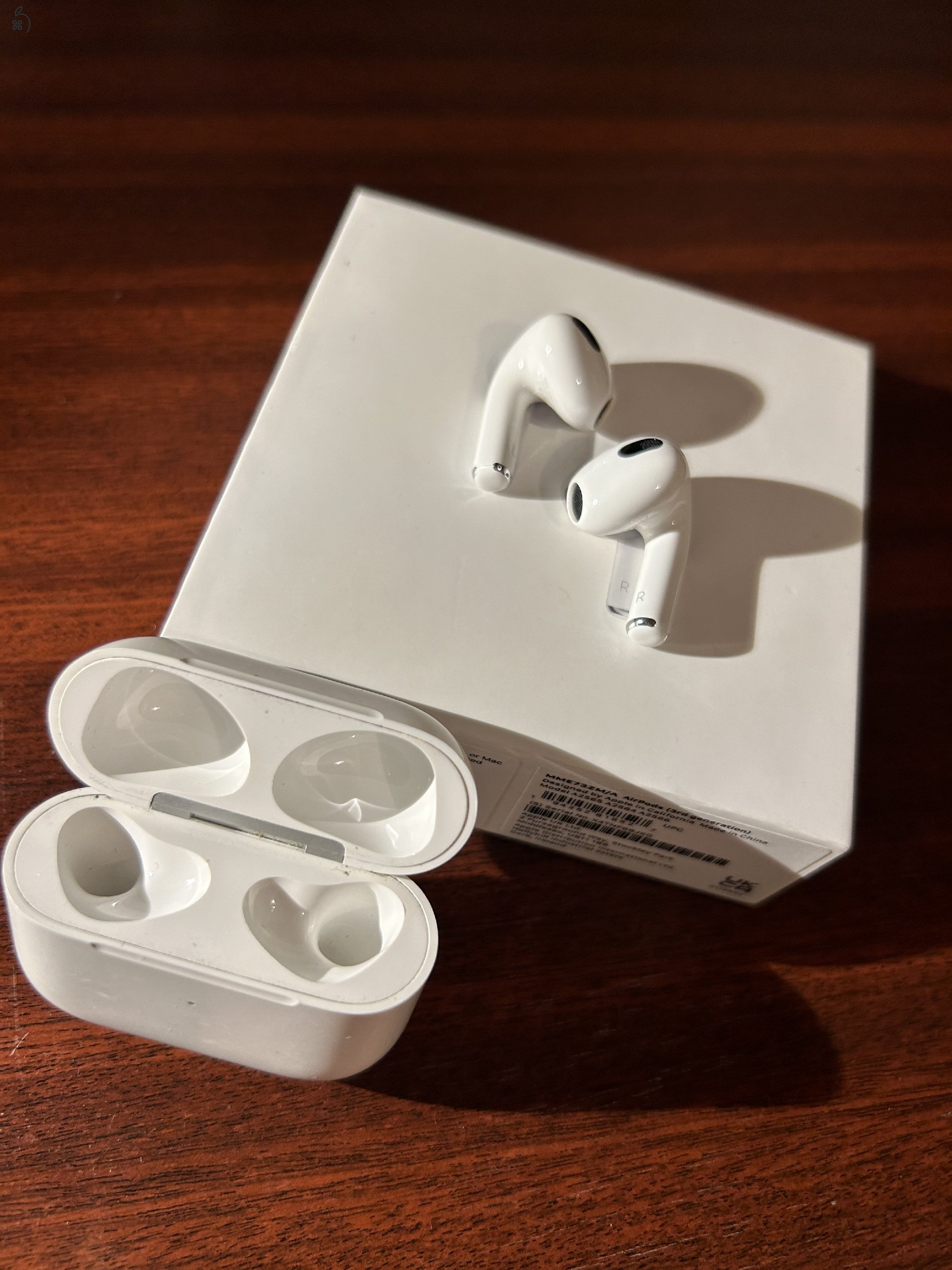 AirPods 3 eladó, újszerű