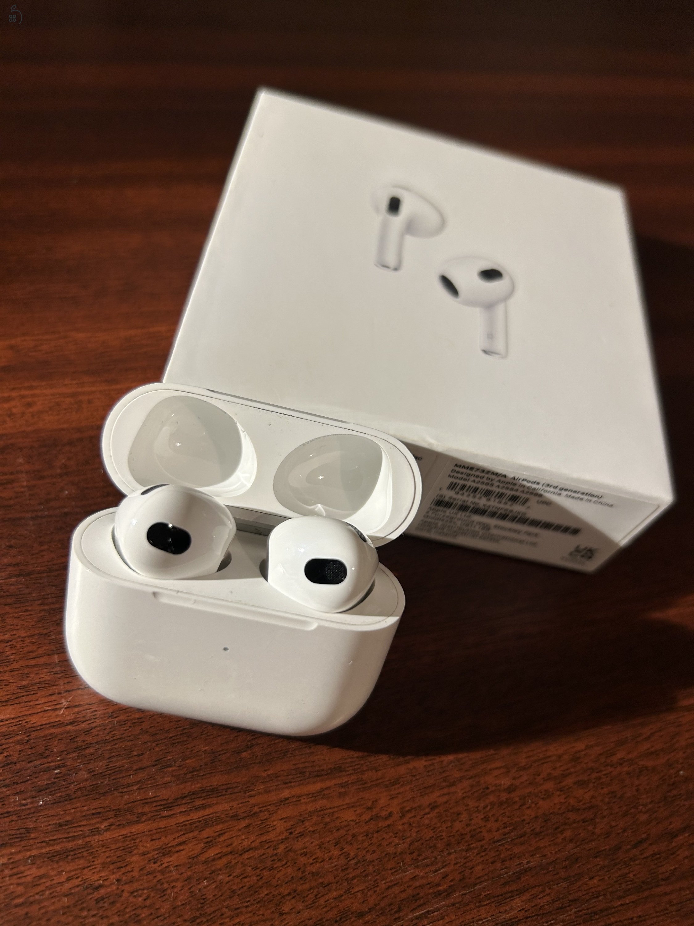 AirPods 3 eladó, újszerű