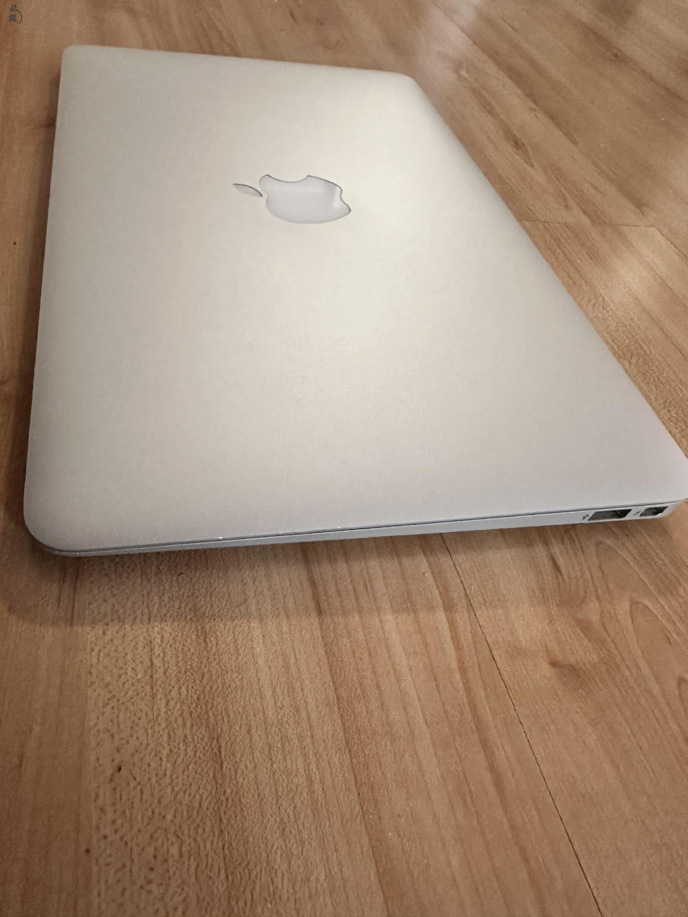 Apple MacBook Air 